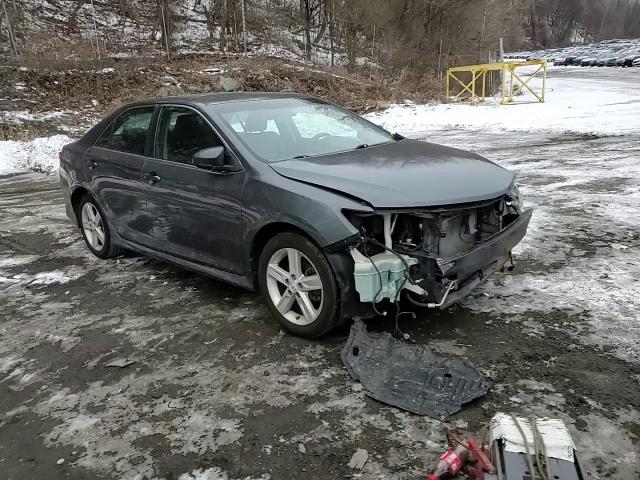 2012 Toyota Camry - Image 11