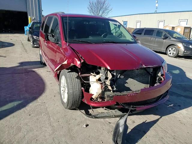 2015 Dodge Caravan - Image 14