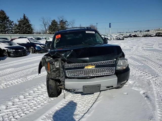 2013 Chevrolet Avalanche - Image 10