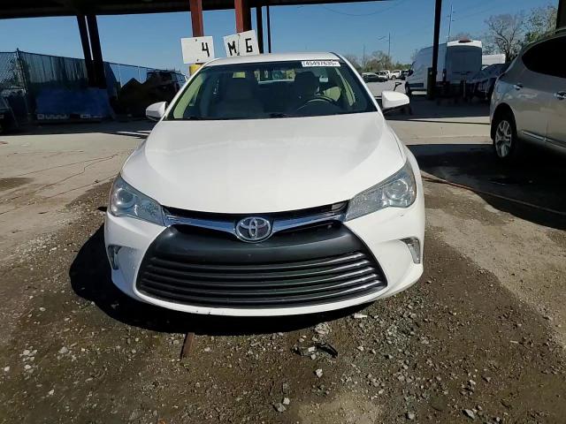 2016 Toyota Camry - Image 13