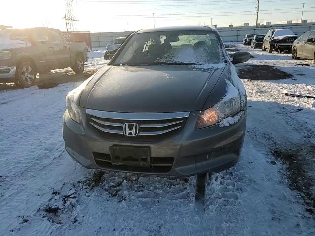 2011 Honda Accord - Image 11