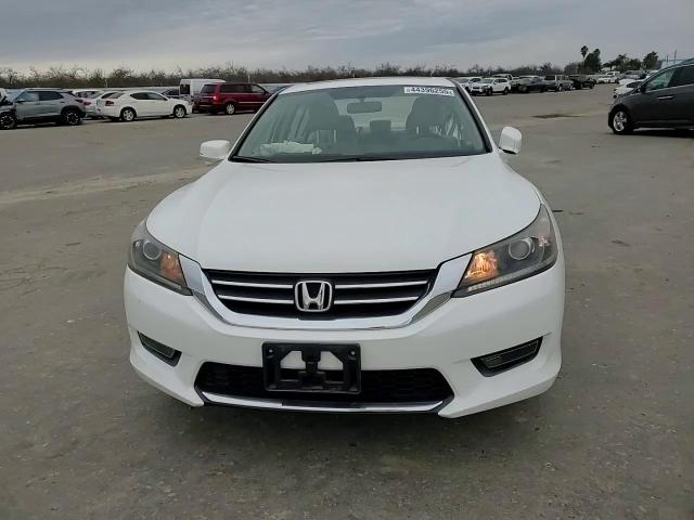 2014 Honda Accord - Image 11