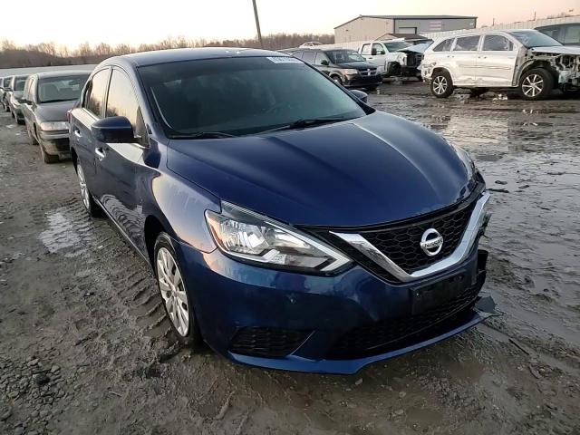 2017 Nissan Sentra - Image 13