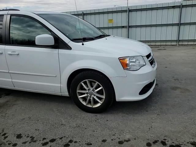 2016 Dodge Caravan - Image 11