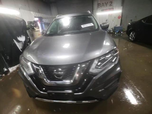 2017 Nissan Rogue - Image 13