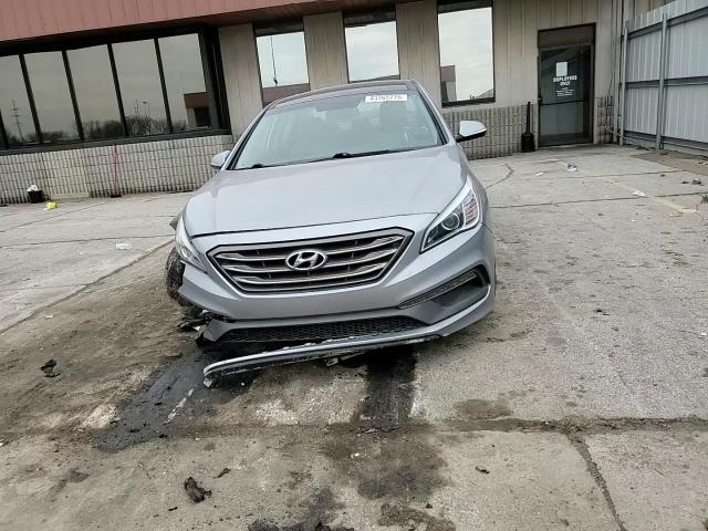 2016 Hyundai Sonata - Image 11