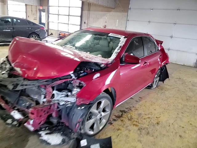 2012 Toyota Camry - Image 10