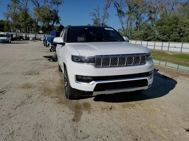 2022 Jeep Grand Wagoneer - Image 15