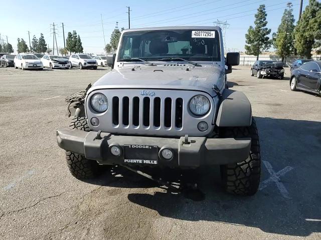 2018 Jeep Wrangler - Image 12