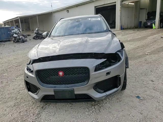 2020 Jaguar F-Pace - Image 15