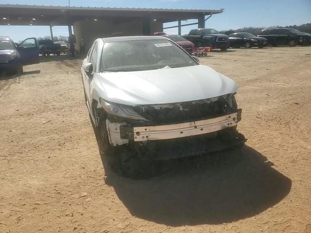 2019 Toyota Camry - Image 14