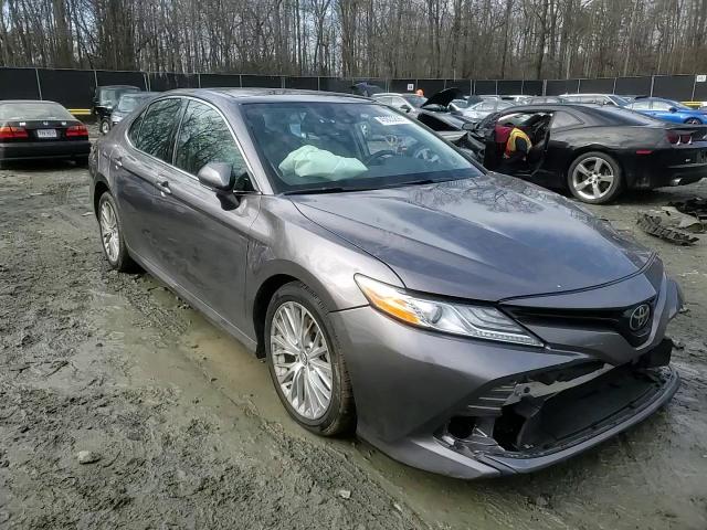 2019 Toyota Camry - Image 10