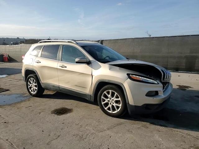 2015 Jeep Grand Cherokee - Image 14