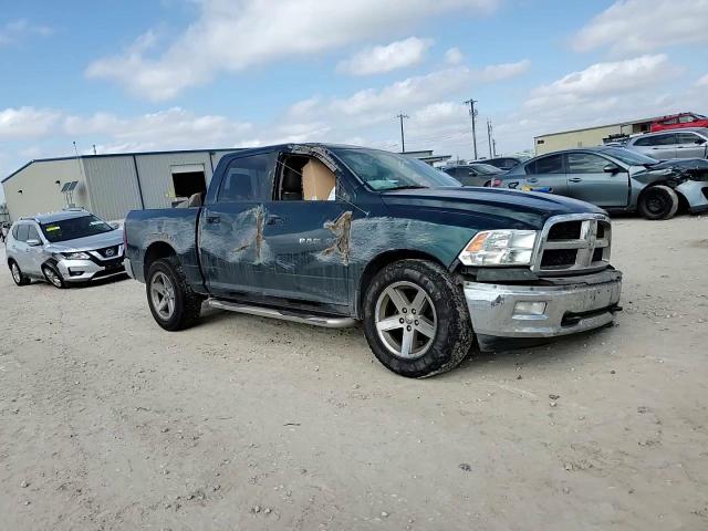 2011 Dodge RAM - Image 11