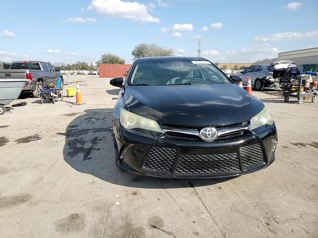 2015 Toyota Camry - Image 13