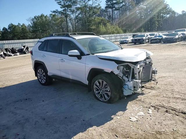 2024 Toyota RAV 4 - Image 10