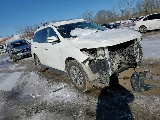 2020 Nissan Pathfinder - Image 11