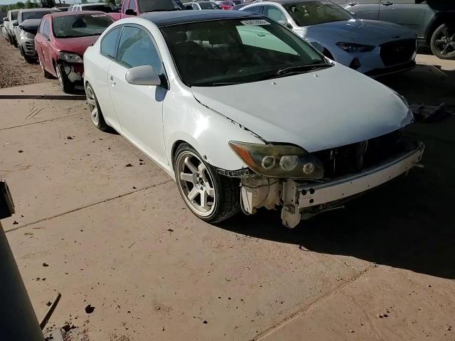 2010 Toyota tC - Image 11