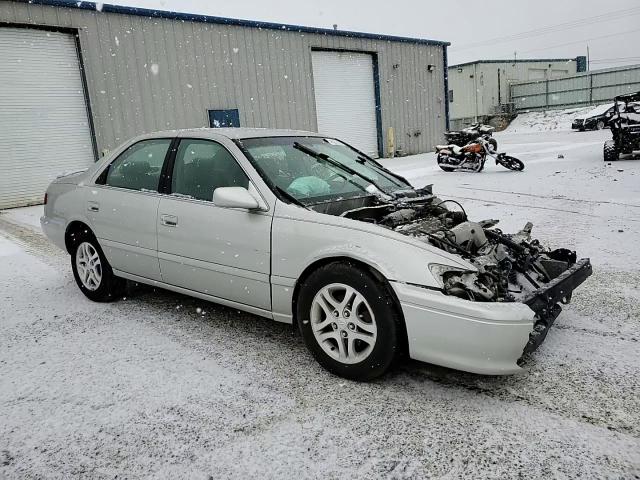 2001 Toyota Camry - Image 11