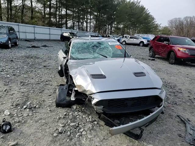 2022 Ford Mustang - Image 11