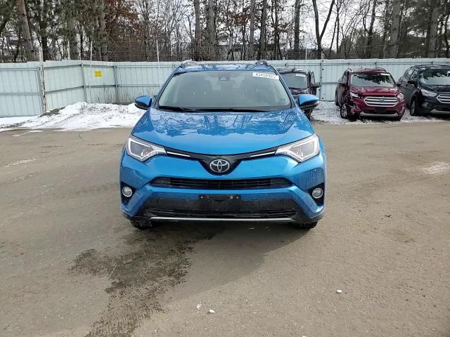 2018 Toyota RAV 4 - Image 11
