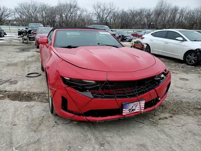 2019 Chevrolet Camaro - Image 11