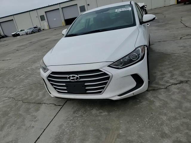 2017 Hyundai Elantra - Image 11