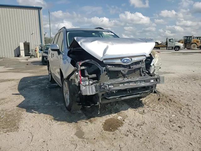 2014 Subaru Forester - Image 15