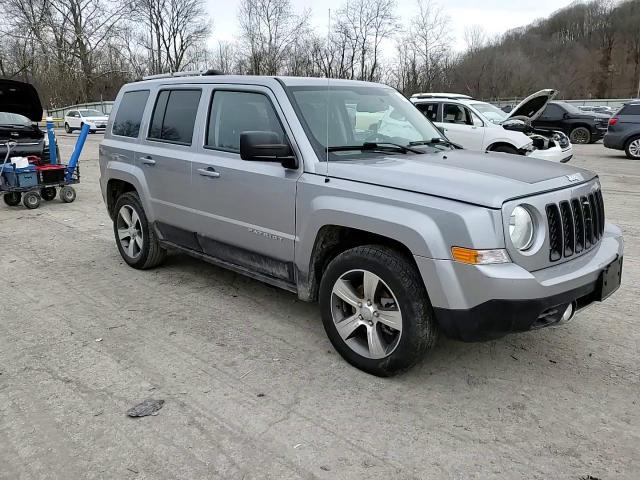 2017 Jeep Liberty (Patriot) - Image 12