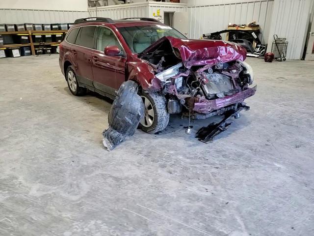 2011 Subaru Outback - Image 11