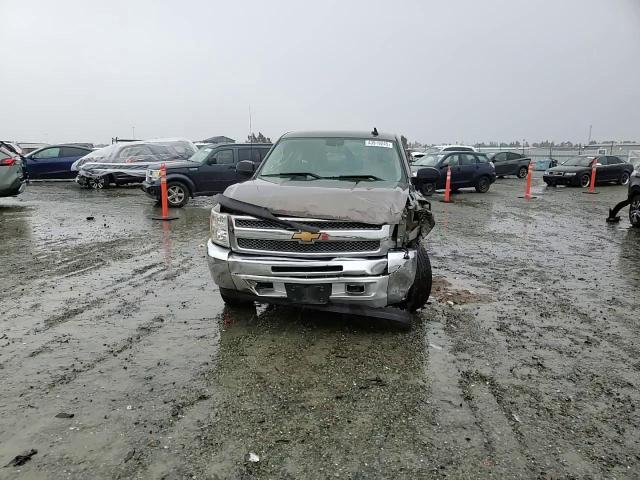 2013 Chevrolet Silverado - Image 11