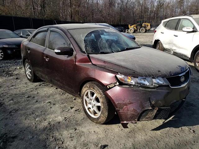 2010 Kia Forte - Image 11