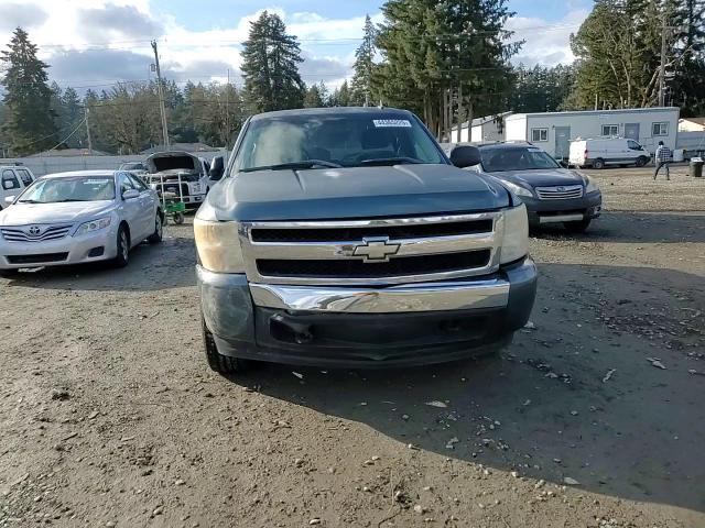 2008 Chevrolet Silverado - Image 10