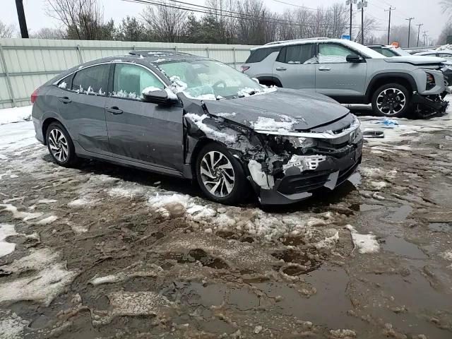 2018 Honda Civic - Image 10