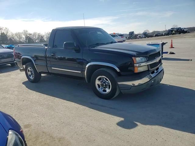2003 Chevrolet Silverado - Image 11