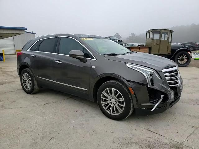 2019 Cadillac XT5 - Image 11