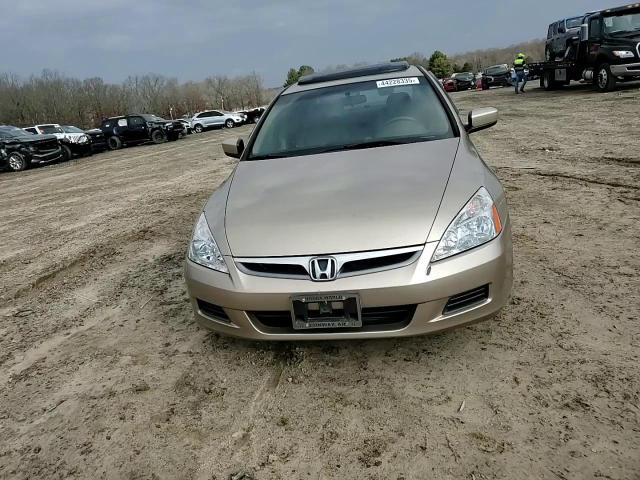 2006 Honda Accord - Image 10
