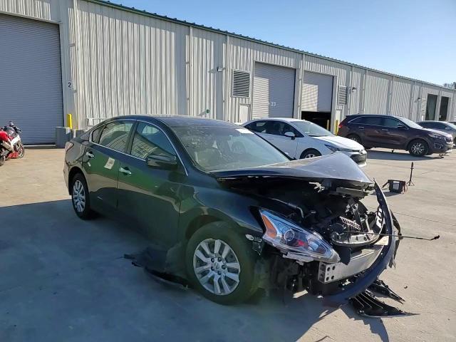 2013 Nissan Altima - Image 11