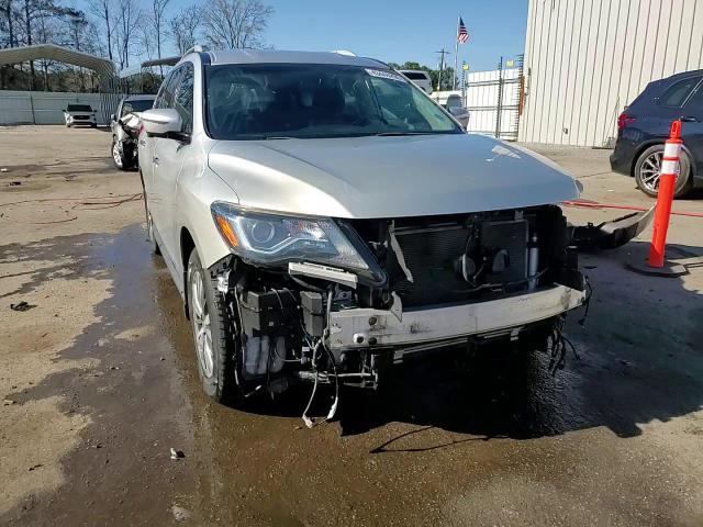2018 Nissan Pathfinder - Image 14