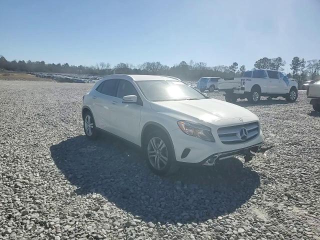 2015 Mercedes-Benz GLA-klasse - Image 14