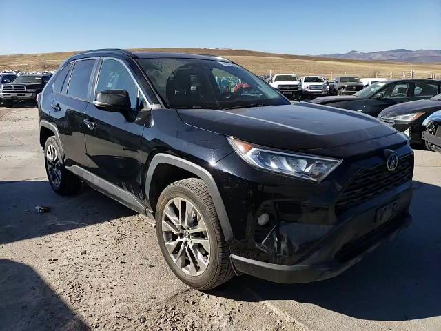 2019 Toyota RAV 4 - Image 12