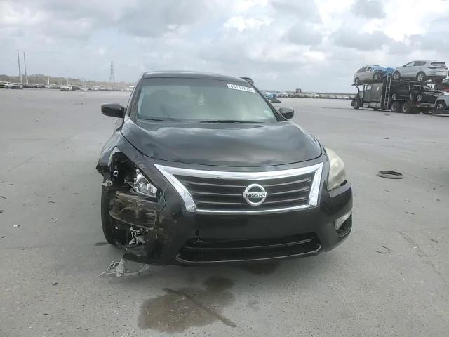 2015 Nissan Altima - Image 10