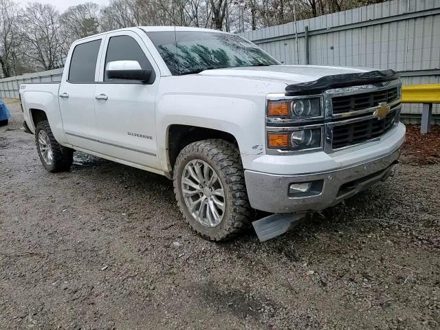 2014 Chevrolet Silverado - Image 10