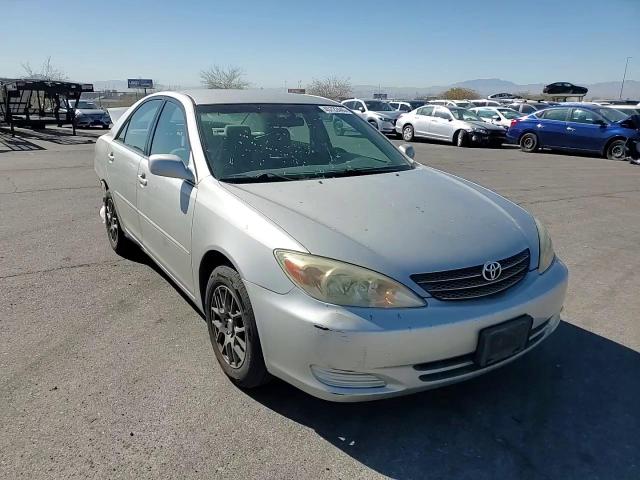 2004 Toyota Camry - Image 11