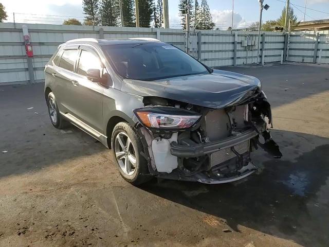 2021 Ford Edge - Image 11