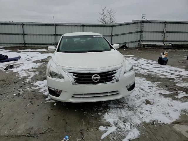 2013 Nissan Altima - Image 10