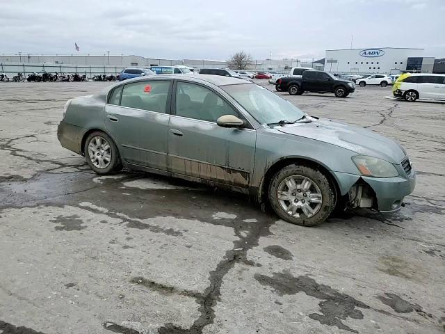 2006 Nissan Altima - Image 11