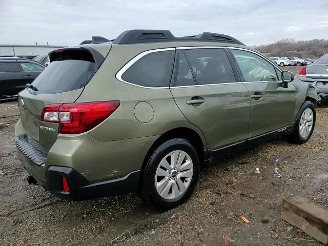 2019 Subaru Outback - Image 14