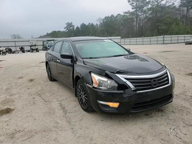 2015 Nissan Altima - Image 11