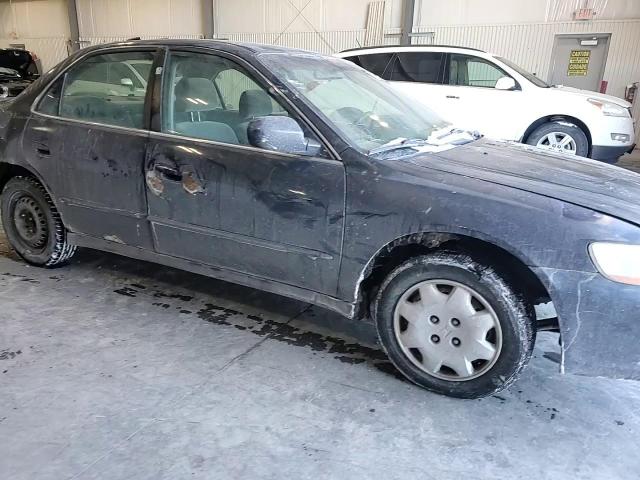 2000 Honda Accord - Image 10